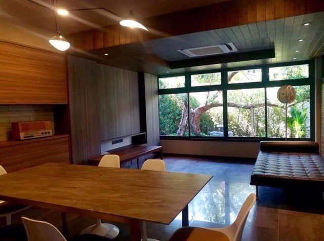 ขายบ้าน-ซอยประดิษฐ์มนูธรรม-เนื้อที-59ตรว-300-ตรม-3ห้องนอน-4ห้องน้ำ-จอดรถ-3-คัน-ราคา-22900000บาท