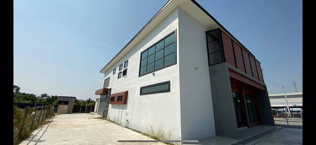 ให้เช่าอาคารพาณิชย์-ใหม่-2ชั้น150ตรว-400ตรม-ด้านหลังมีโกดังเก็บของ-แจ้งวัฒนะ-ชัยพฤกษ์-65000ต่อเดื