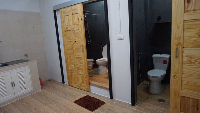 ทาวน์เฮาส์-2-ชั้นหมู่บ้านอยู่เจริญ-ใกล้-mrtสุธิสาร-2นอน-2น้ำที่-จอดรถ-1-คัน-25000-บาท