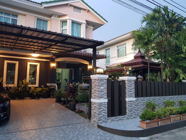 บ้านเดี่ยว-ขายต่ำกว่าทุน-บ้านนันทวันศรีนครินทร์-210ตรม-3นอน-3น้ำขาย-9450000บาท