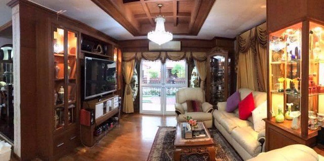 บ้านเดี่ยว-ขาย-2หลังติด-หมู่บ้านกรองทองพาวิลเลี่ยน-2ชั้น-193ตรว-460ตรม-6นอน-6น้ำ-จอดรถ-4คัน-ขาย