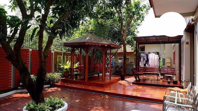 บ้านเดี่ยว-ขาย-2หลังติด-หมู่บ้านกรองทองพาวิลเลี่ยน-2ชั้น-193ตรว-460ตรม-6นอน-6น้ำ-จอดรถ-4คัน-ขาย