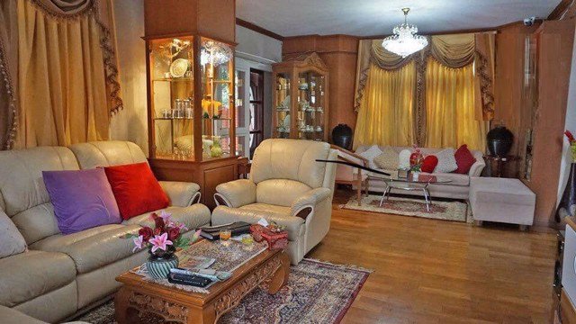 บ้านเดี่ยว-ขาย-2หลังติด-หมู่บ้านกรองทองพาวิลเลี่ยน-2ชั้น-193ตรว-460ตรม-6นอน-6น้ำ-จอดรถ-4คัน-ขาย