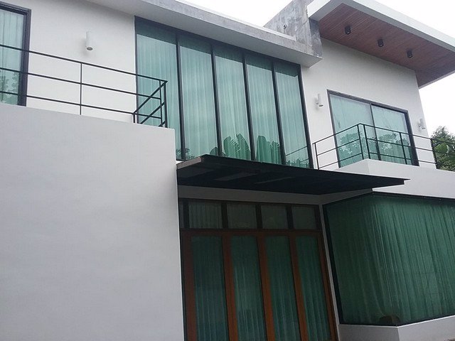 ขายบ้านเดี่ยวพร้อมโอน-บนเนื้อที่1ไร่-6นอน-5น้ำ-2ครัว-มีพื้นที่ใช้สอย-400ตรม-18ล้าน