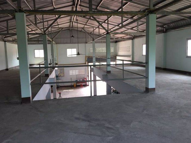 โกดังโรงงาน-196ตรว-675ตรม-ย่านกระทุ่มแบน-15มx25ม-ห้องพัก-7-ห้อง-ให้เช่า-60000ต่อเดือน