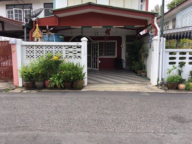 ขายบ้านเดี่ยว-ใกล้-รถไฟฟ้าใต้ดินเอ็มอาร์ทีสุทธิสาร-เพียง-120เมตร-จากถนนลาดพร้าว-ขาย-4200000บาท