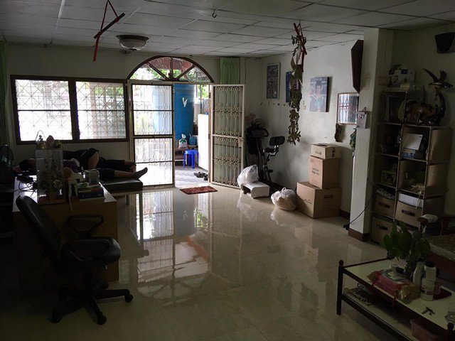 ขายบ้านเดี่ยว-ใกล้-รถไฟฟ้าใต้ดินเอ็มอาร์ทีสุทธิสาร-เพียง-120เมตร-จากถนนลาดพร้าว-ขาย-4200000บาท