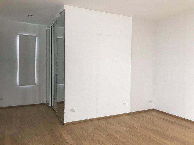 ขายบ้านเดี่ยว-3ชั้น-หมู่บ้าน-nirvana-beyond-รามคำแหง-พระรามเก้า-62ตรว-5นอน-5น้ำ-ราคา-26ล้านบาท