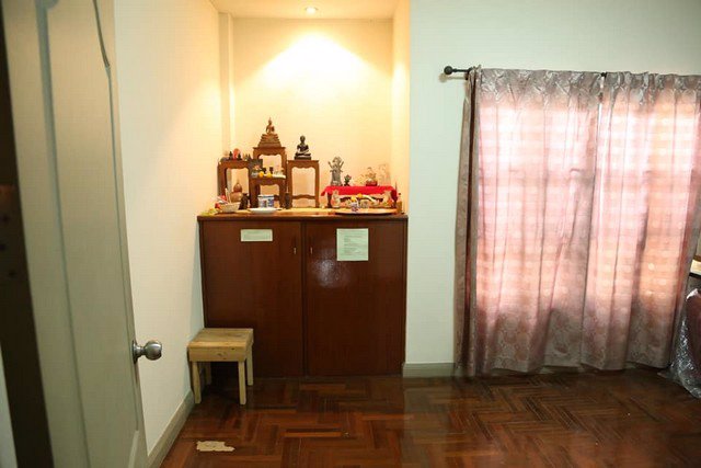 ขายทาวน์โฮม-3ชั้น-หมู่บ้านเกตุนุติเชอมิเน่-เลียบทางด่วน-เอกมัย-รามอินทรา-ซอยลาดพร้าว-87-ขาย-335000