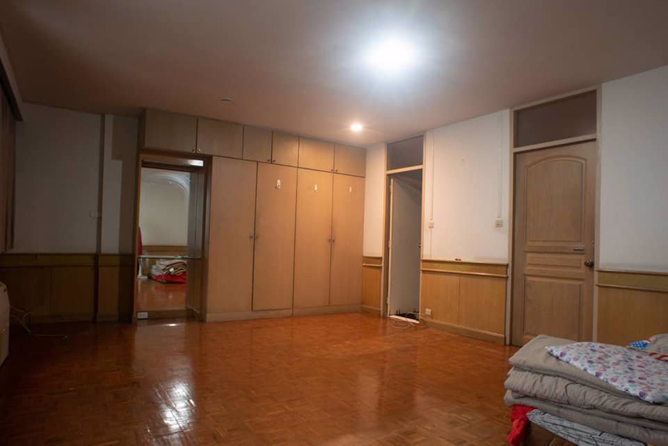 ให้เช่าทาวน์เฮ้าส์สุขุมวิท38-ใกล้รถไฟฟ้าบีทีเอส-4ชั้น-3นอน-4น้ำ-ให้เช่า-65000-ต่อเดือน