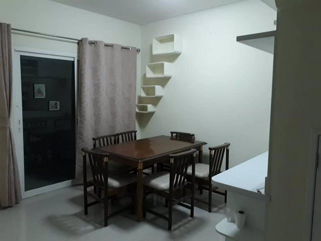 ทาวน์โฮมหมู่บ้านกัสโต้-รามคำแหง-ใกล้มอร์เตอร์เวย์-รถไฟฟ้าสายสีส้ม-4นอน-2น้ำ-15000ต่อเดือน