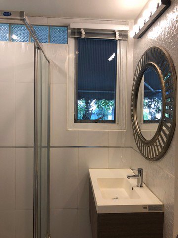 ให้เช่าบ้านเดี่ยวชั้นเดี่ยว-ซอยยืนยง-ถนนประดิษฐ์มนูธรรม-แขวงบางกะปิ-70ตรว-200ตรม-3นอน-2น้ำ-50000ต่