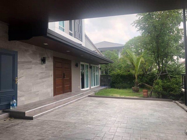 ขายบ้านเดี่ยว-โครงการ-วรารมย์-พรีเมียม-หรู-เลียบทางด่วนเอกมัย-รามอินทรา-89ตรว-410ตรม-4นอน4น้ำ-139ล