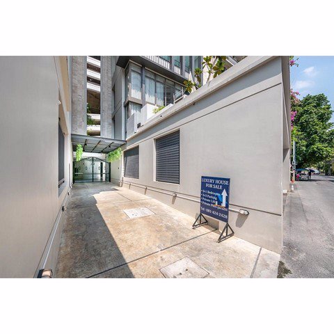 ขายหรือให้เช่าบ้านหรู-ซอย-สุขุมวิท-ใกล้-bts-พร้อมพงษ์-250000ต่อเดือน-ขาย-70-ล้านบาท