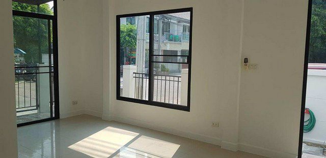 ให้เช่าทาวน์เฮ้าส์-เดอะวิลล่า-บางบัวทอง-อบางบัวทอง-หลังมุม-2ชั้น-112ตรม-3นอน-2น้ำ-12000ต่อเดือน