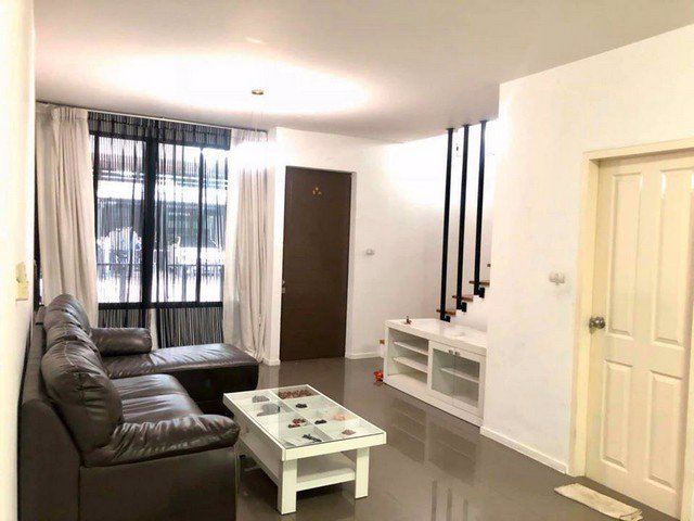 ให้เช่า-ขายทาวน์เฮาส์-บ้านลาดพร้าว-อารียาทูบี-ลาดปลาเค้า-เกษตรนวมินทร์-เขตลาดพร้าว-3ชั้น19ตรว-3นอน-4