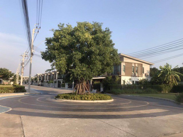 ให้เช่าทาวน์เฮาส์-หมู่บ้านเดอะคอนเนค37-หลักสี่-ดอนเมือง-2ชั้น-21-ตรว-3นอน-2น้ำ-หน้าสนามบินดอนเมือง1