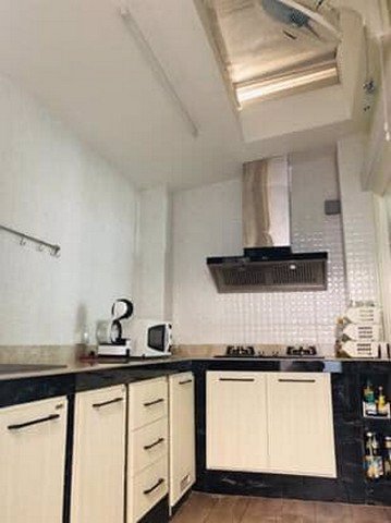 ขายทาวโฮมหมู่บ้านโกลเด้นทาวน์-ใกล้ห้างเมกะบางนา-2ชั้น-25-ตรว-131ตรม-4นอน-3น้ำ-439ล้าน