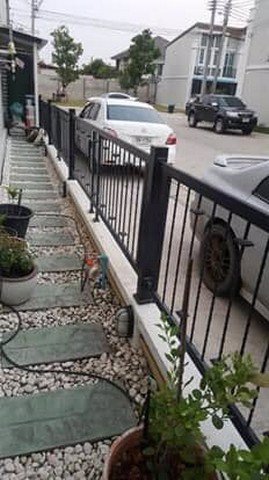 ขายทาวโฮมหมู่บ้านโกลเด้นทาวน์-ใกล้ห้างเมกะบางนา-2ชั้น-25-ตรว-131ตรม-4นอน-3น้ำ-439ล้าน