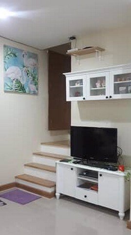 ขายทาวโฮมหมู่บ้านโกลเด้นทาวน์-ใกล้ห้างเมกะบางนา-2ชั้น-25-ตรว-131ตรม-4นอน-3น้ำ-439ล้าน