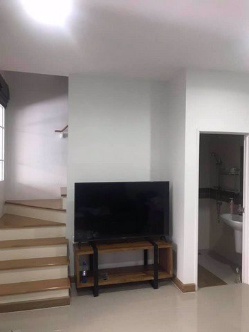 ขายทาวน์โฮมโกลเด้นทาวน์-ลาดพร้าว-เกษตรนวมินทร์-2ชั้น-4นอน-3นอน-21ตรว-36ล้าน