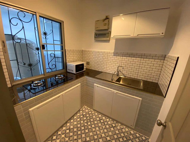 ให้เช่าทาวน์โฮมบ้านกลางเมือง-เออร์บาเนียน-สุขุมวิท-113-เนื้อที่-20ตรว-3ชั้น-ติดรถไฟฟ้าแบริ่ง-23500ต