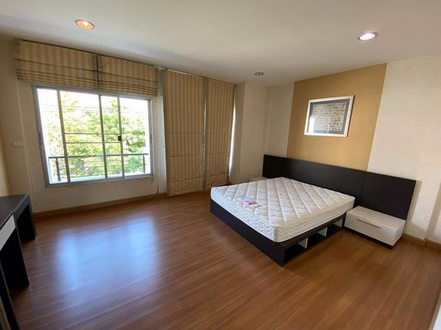 ให้เช่าทาวน์โฮมบ้านกลางเมือง-เออร์บาเนียน-สุขุมวิท-113-เนื้อที่-20ตรว-3ชั้น-ติดรถไฟฟ้าแบริ่ง-23500ต