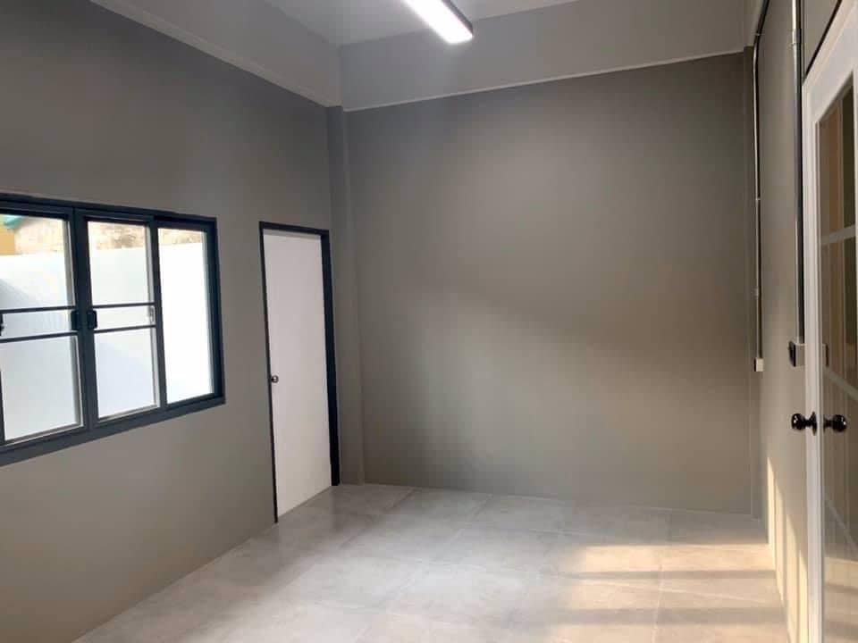 ให้เช่าทาวน์โฮม-โฮมออฟฟิศกลางเมืองลาดพร้าว-3ชั้น-31ตรว-180ตรม-4นอน-3น้ำ-30000ต่อเดือน