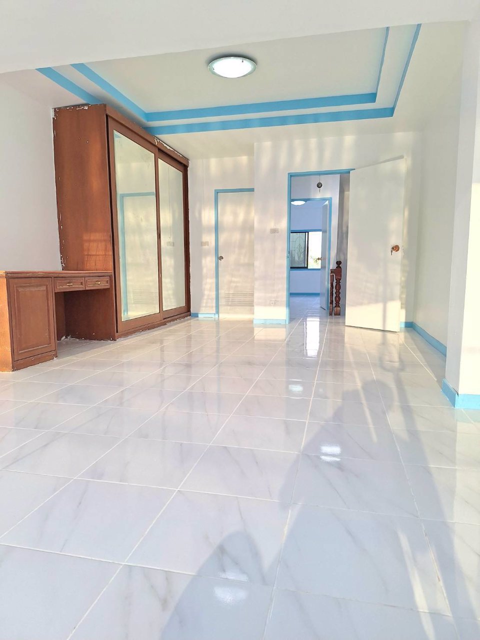 ขายทาวน์เฮ้าส์-หมู่บ้านทาวน์แอนด์คันทรี-หนองจอก-ต่อเติมใหม่-เดินทางสะดวก