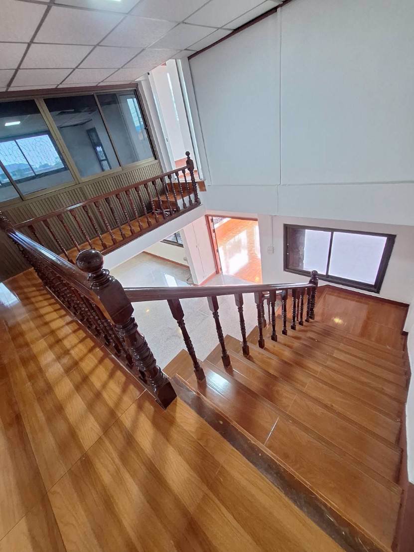 ขายบ้านสวยพร้อมอยู่-หมู่บ้านธันยพฤกษ์-หนองจอก