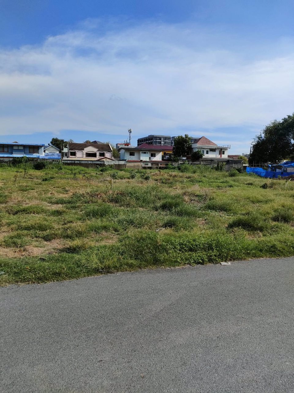 ให้เช่าที่ดินเปล่าถมแล้วในถนนนวลจันทร์-กรุงเทพมหานคร