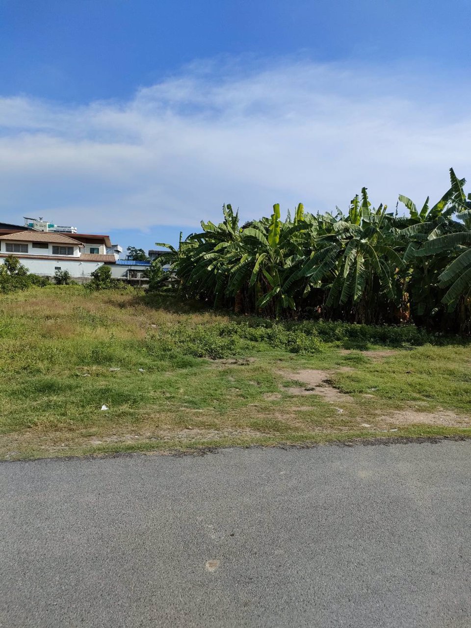 ให้เช่าที่ดินเปล่าถมแล้วในถนนนวลจันทร์-กรุงเทพมหานคร