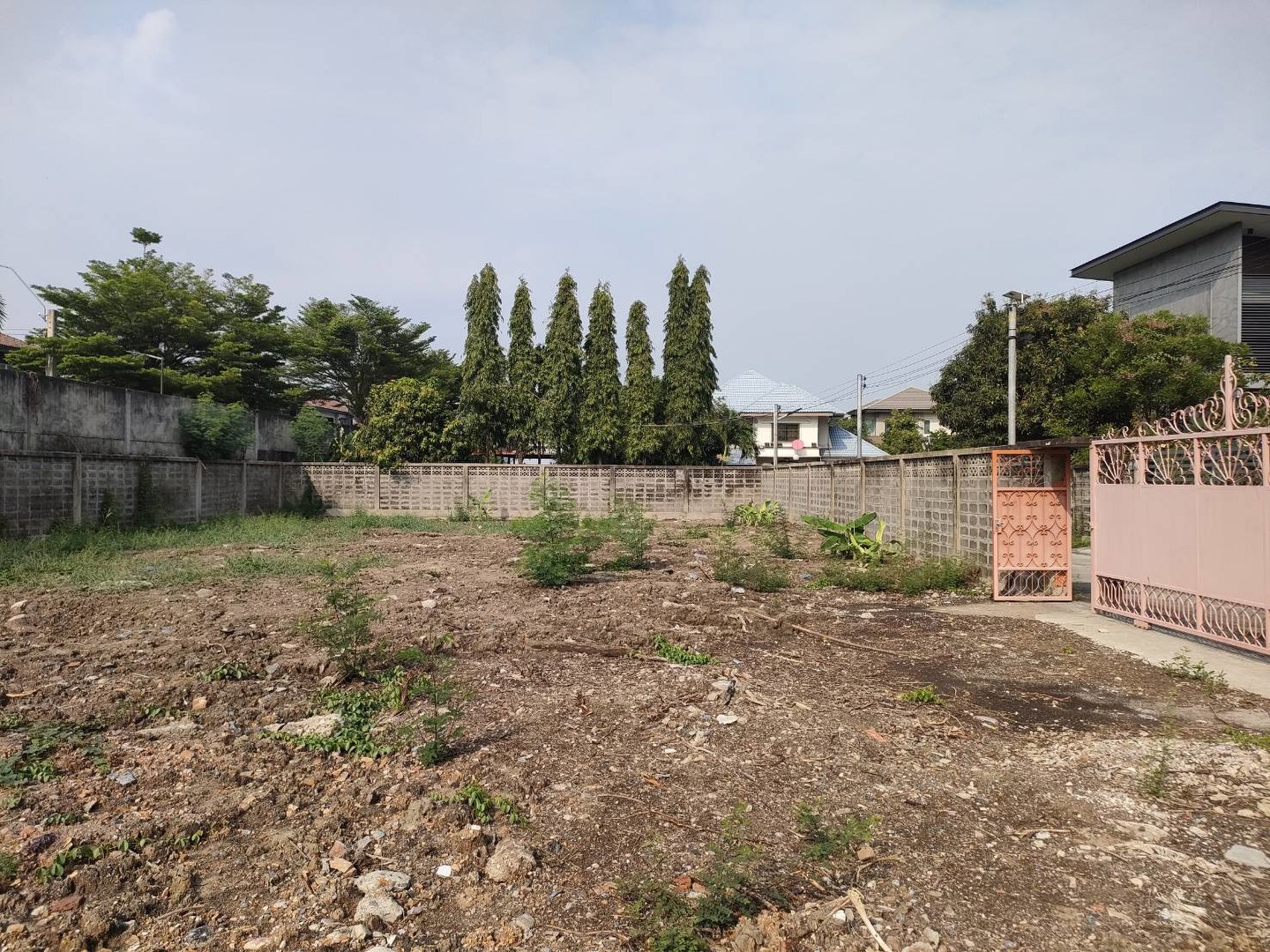 ให้เช่าที่ดินเปล่าถมแล้วในถนนมัยลาภ-กรุงเทพมหานคร