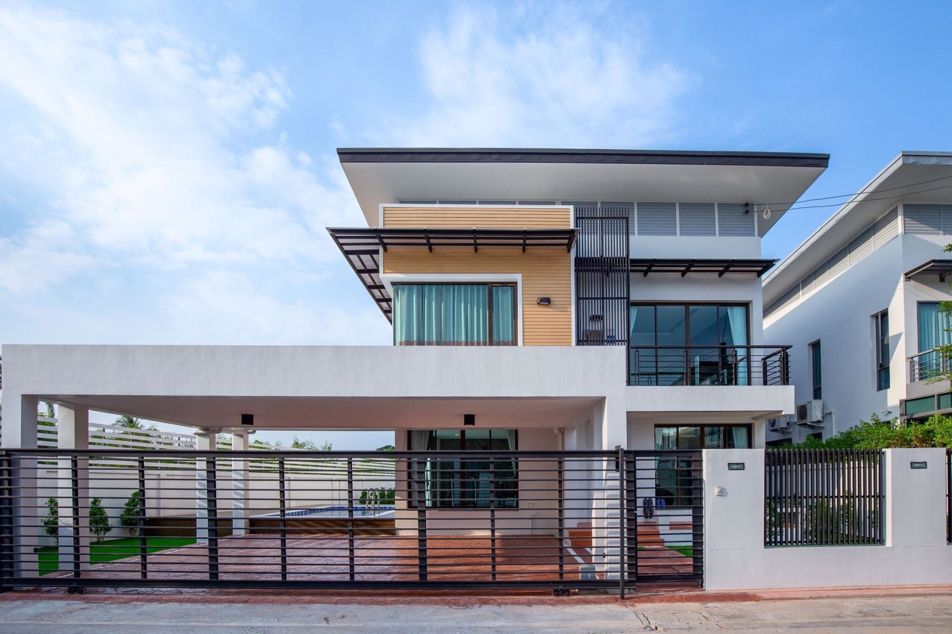 ขายบ้านเดี่ยวในโครง-the-lmplace-tel02-1161546062-836-4445