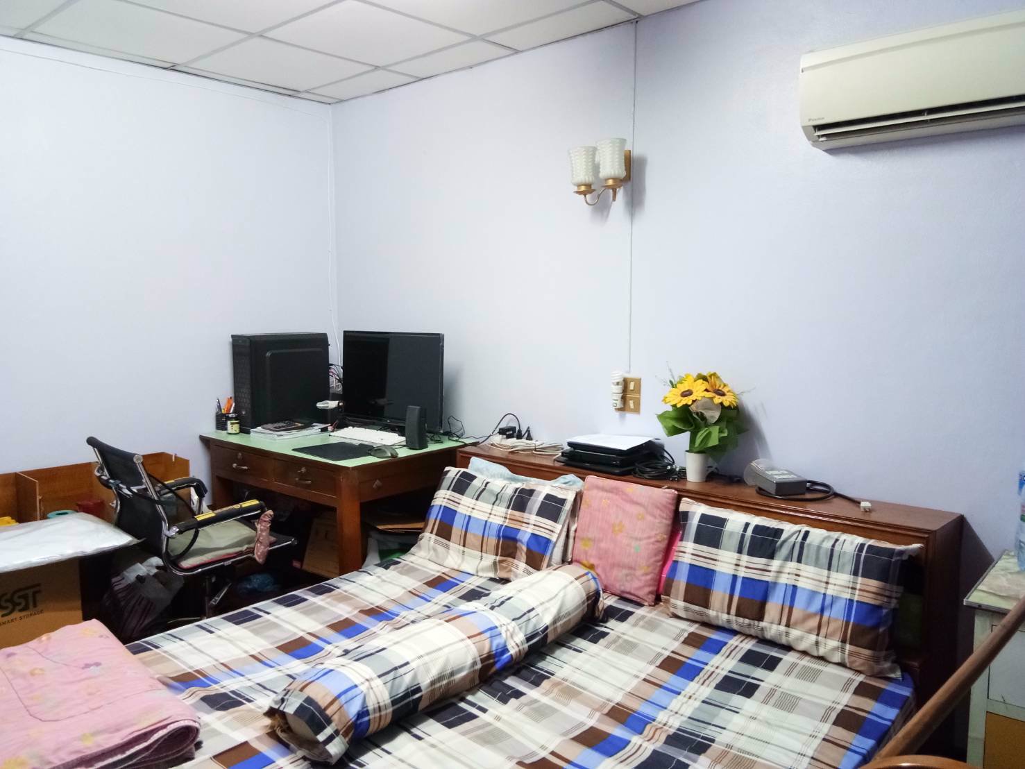 ขายบ้านพร้อมที่ดิน-ซอยเอกชัย-44-tel02-1161546062-836-4445