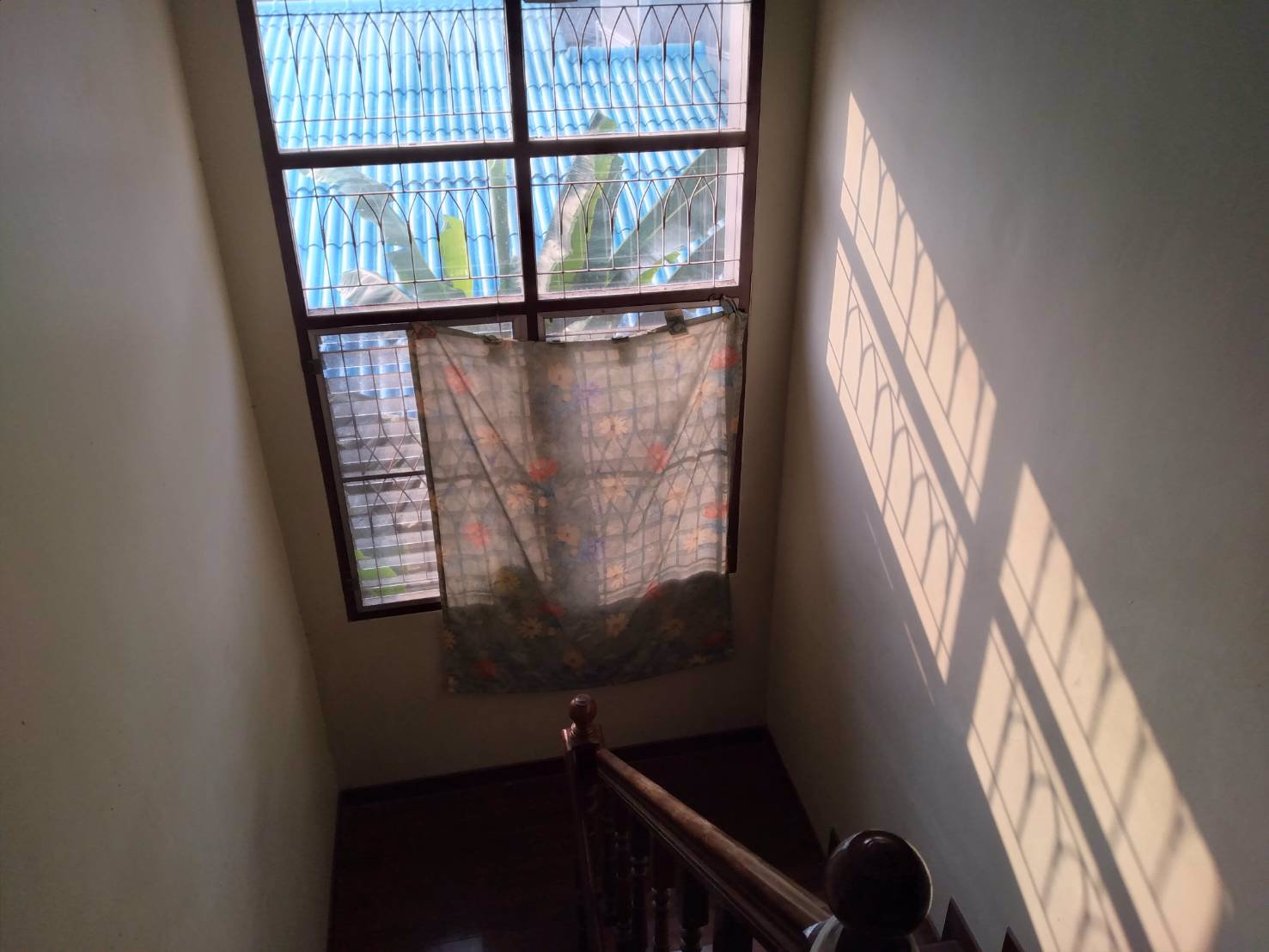 ขายบ้านเดี่ยวพร้อมที่ดินหมู่บ้านเศรษฐกิจ-tel064-9516296099-0476444