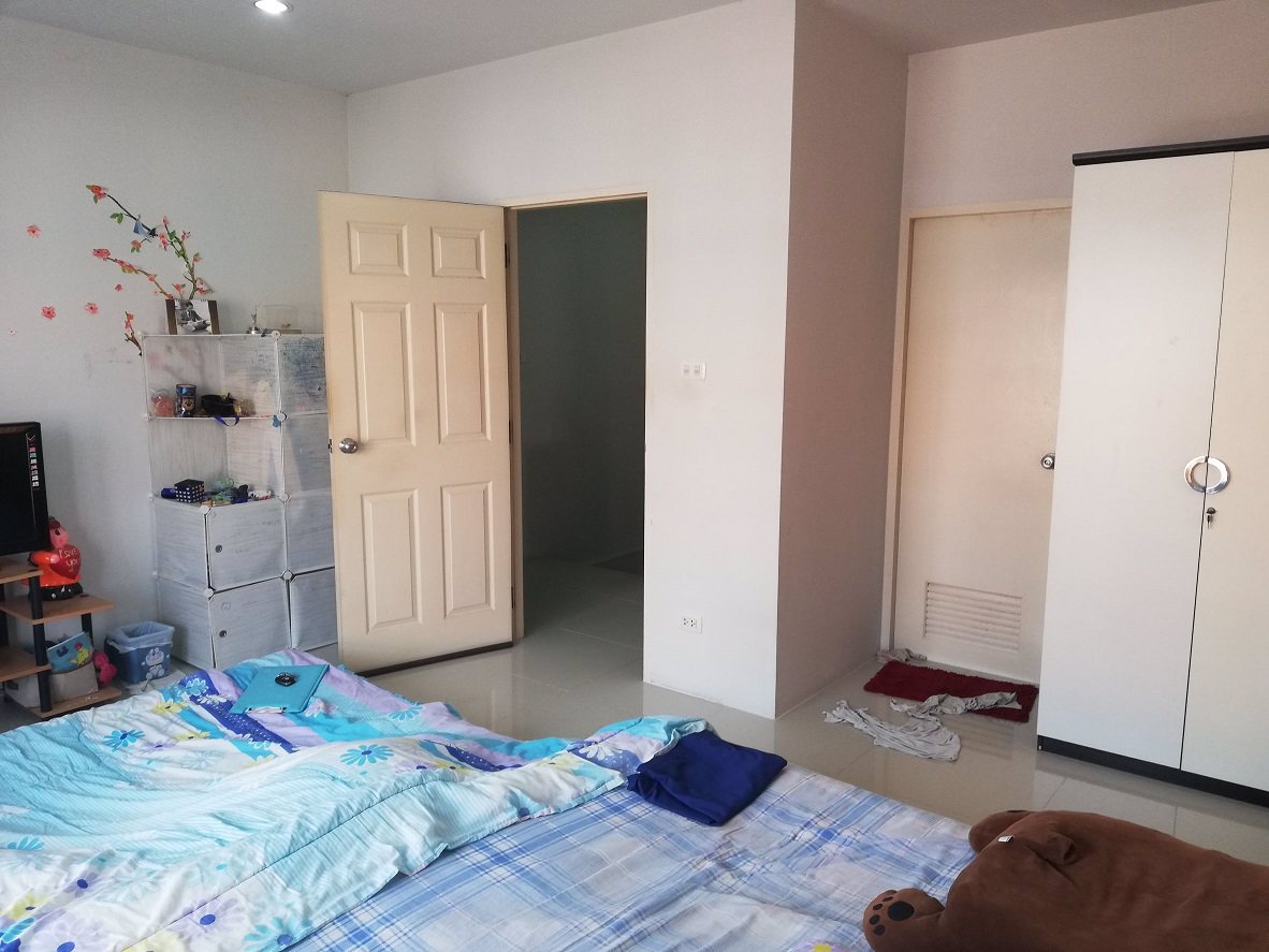 ขายบ้านทาวน์เฮ้าส์หมู่บ้านมณฑล-5-tel092-426-5282