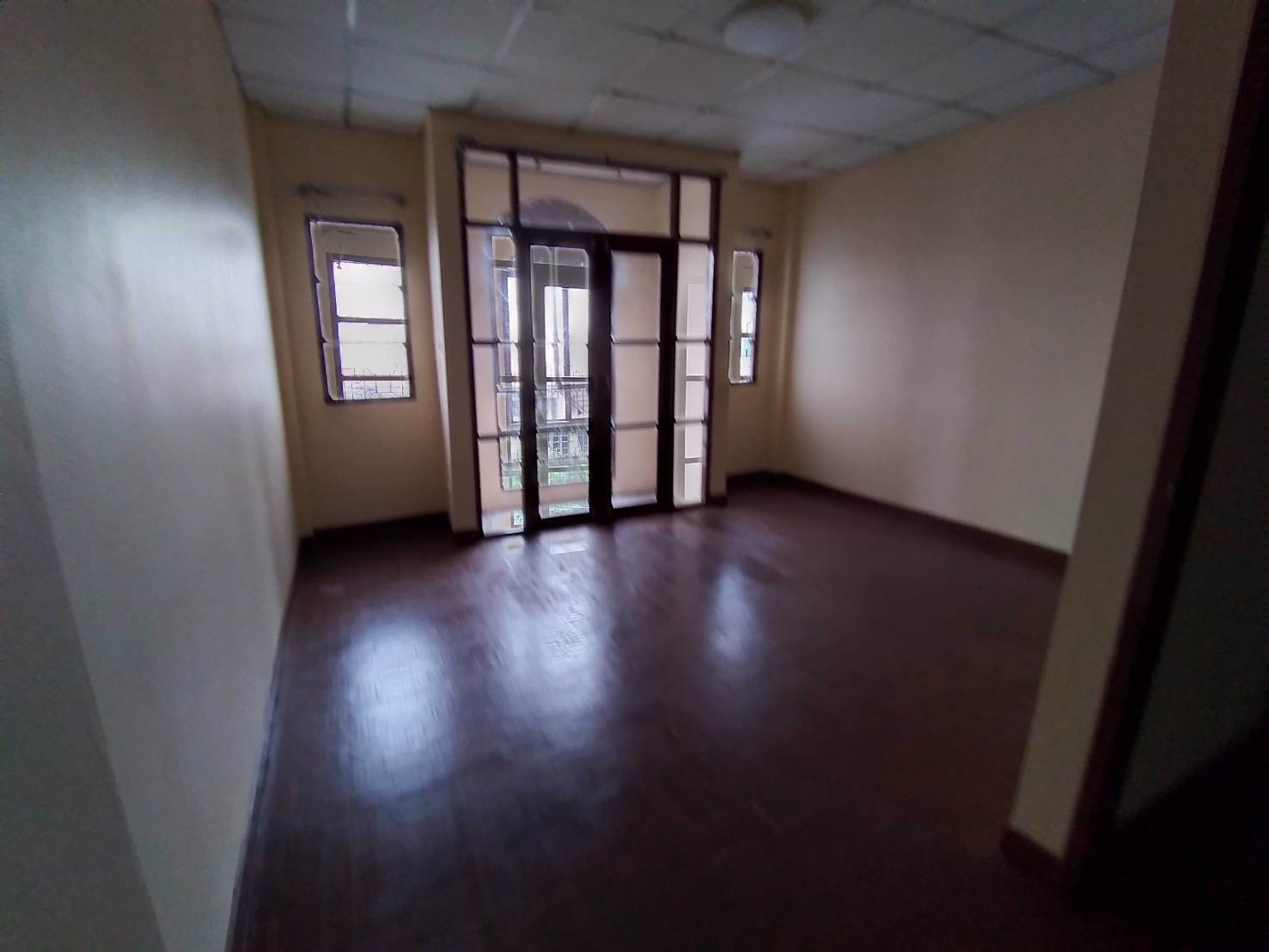 ขายทาวน์เฮ้าส์มร่มรื่น-tel094-045-7914064-974-1695