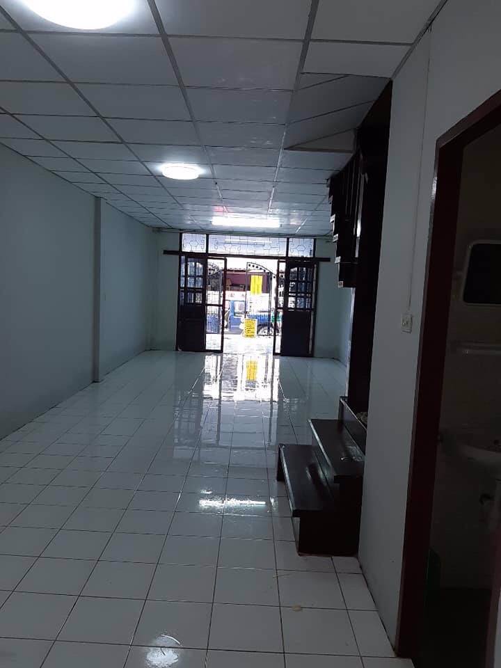 ขายทาวน์เฮ้าส์มร่มรื่น-tel094-045-7914064-974-1695