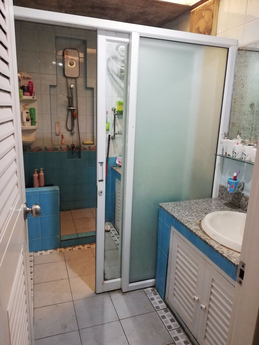 ขายบ้านแฝดหมู่บ้านจิตตกาญจน์-tel092-426-5282