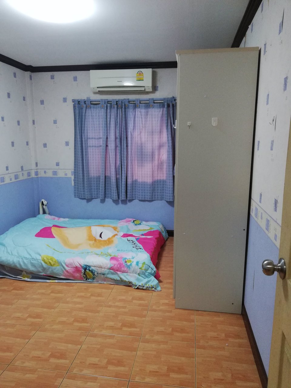 ขายบ้านแฝดหมู่บ้านจิตตกาญจน์-tel092-426-5282