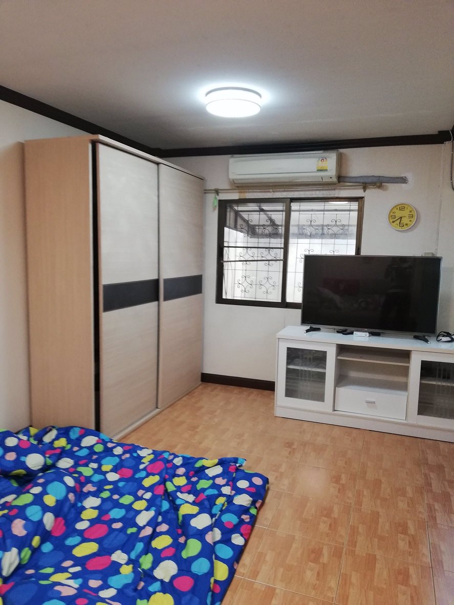 ขายบ้านแฝดหมู่บ้านจิตตกาญจน์-tel092-426-5282