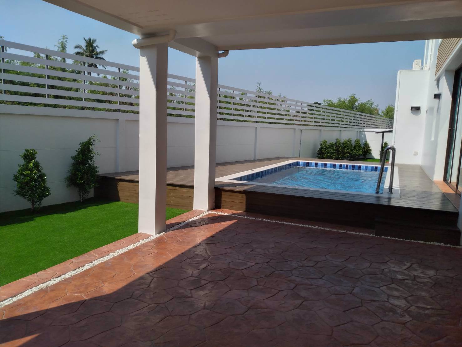 ขายบ้านเดี่ยวในโครง-the-lmplace-tel02-1161546062-836-4445