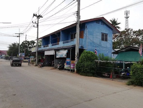 ขายห้องแถว-4-ห้อง-อกระทุ่มแบน-tel092-426-5282