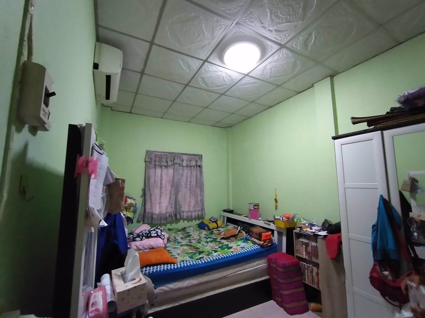 ขายทาวน์เฮ้าส์หมู่บ้านณัฐยาบางปลาtel094-045-7914064-974-1695