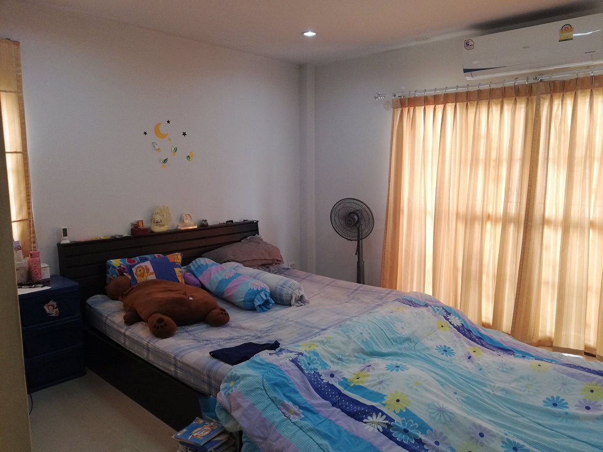 ขายบ้านทาวน์เฮ้าส์หมู่บ้านมณฑล5-tel092-426-5282