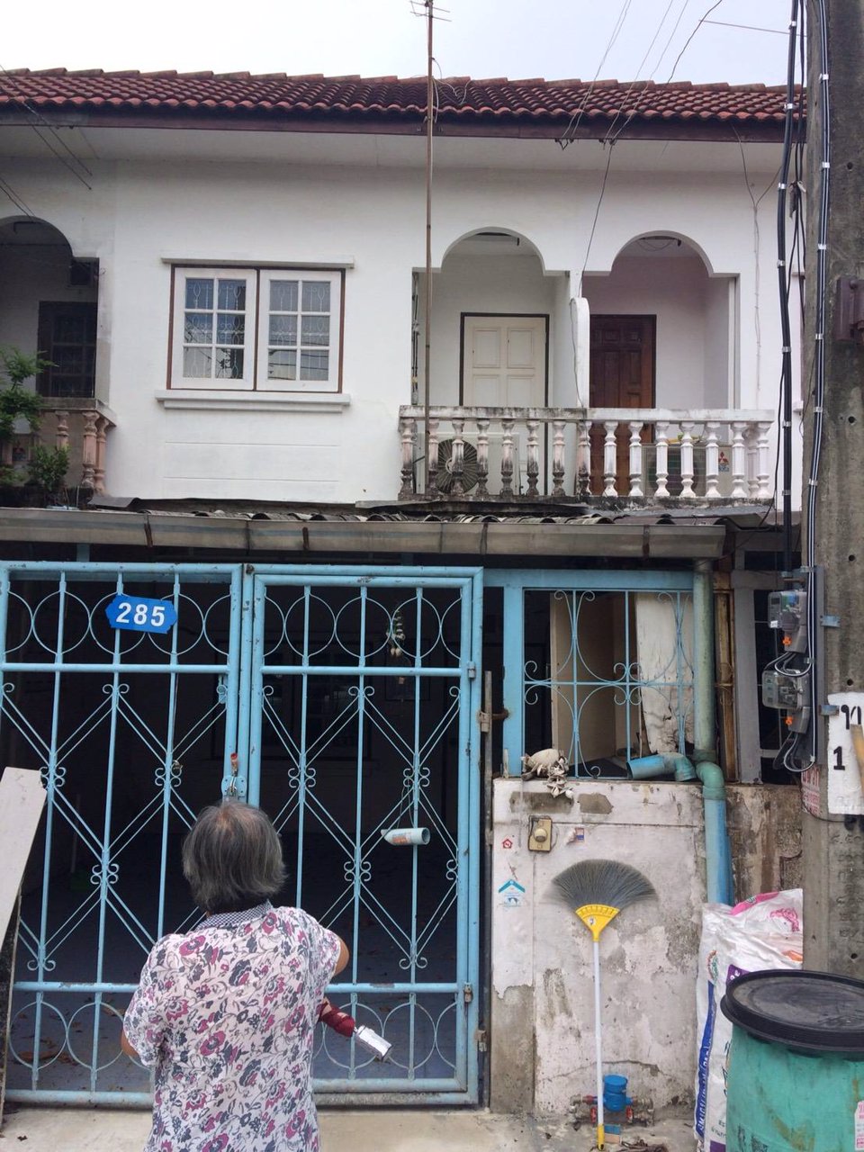 ขายทาวน์เฮ้าส์ซอยเพชรเกษม94-tel094-045-7914064-974-1695