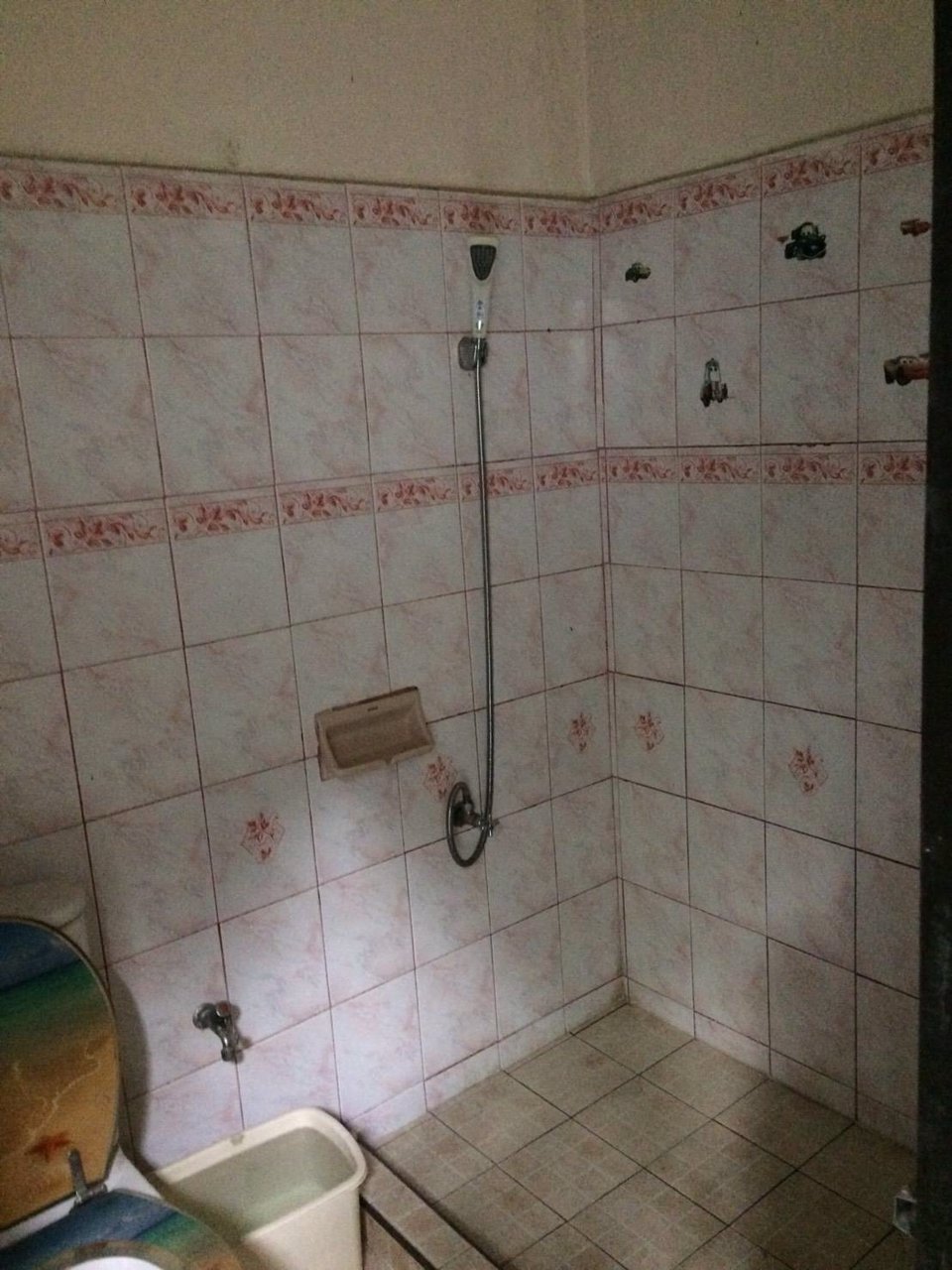 ขายทาวน์เฮ้าส์ซอยเพชรเกษม94-tel094-045-7914064-974-1695