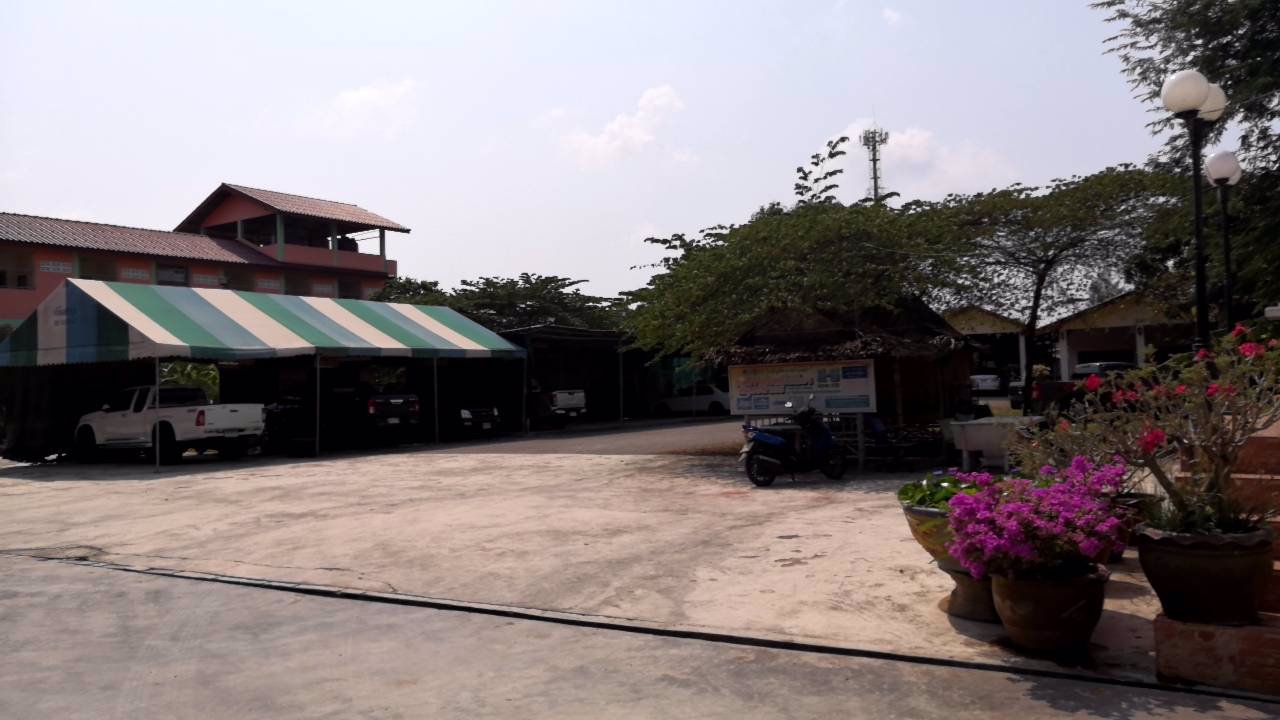 ขายบ้านทาวน์เฮ้าส์ชั้นเดียว-อเมืองสมุทรสาคร-tel094-045-7914064-974-1695