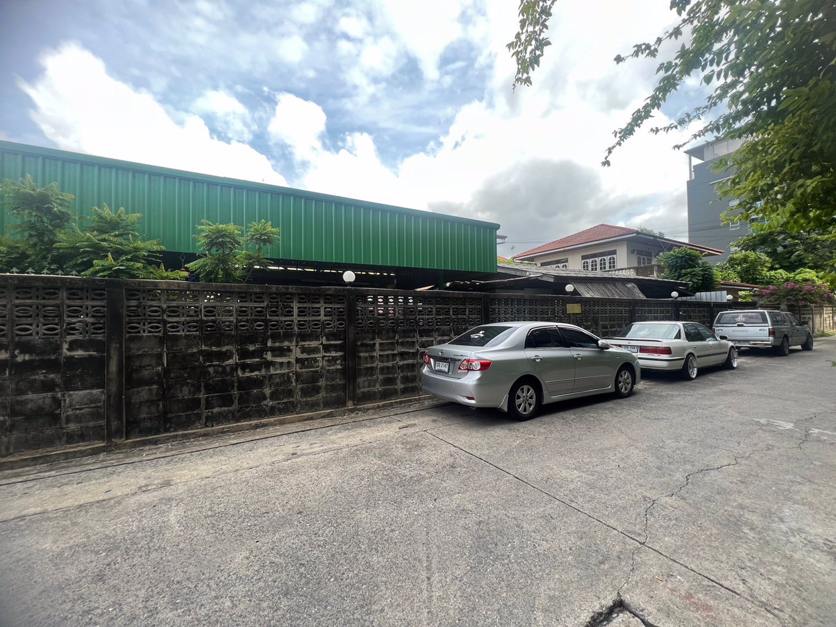 ขายบ้านเดี่ยว-เนื้อที่-150-ตารางวา-ซอยรัชดาภิเษก-17